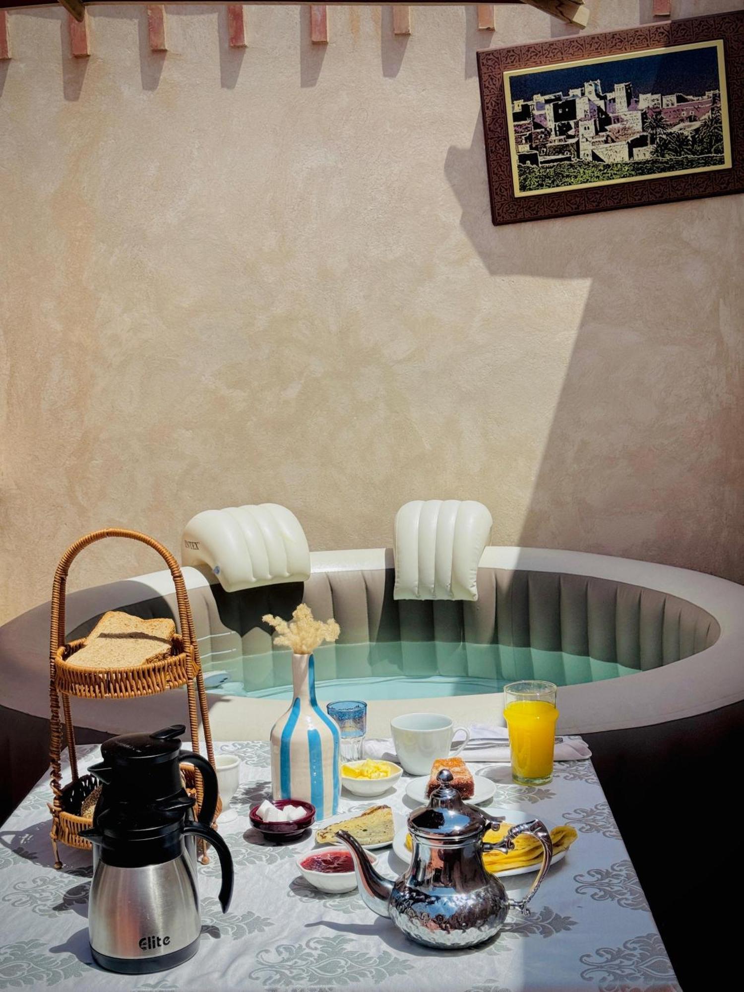 Riad Tislite & 4*