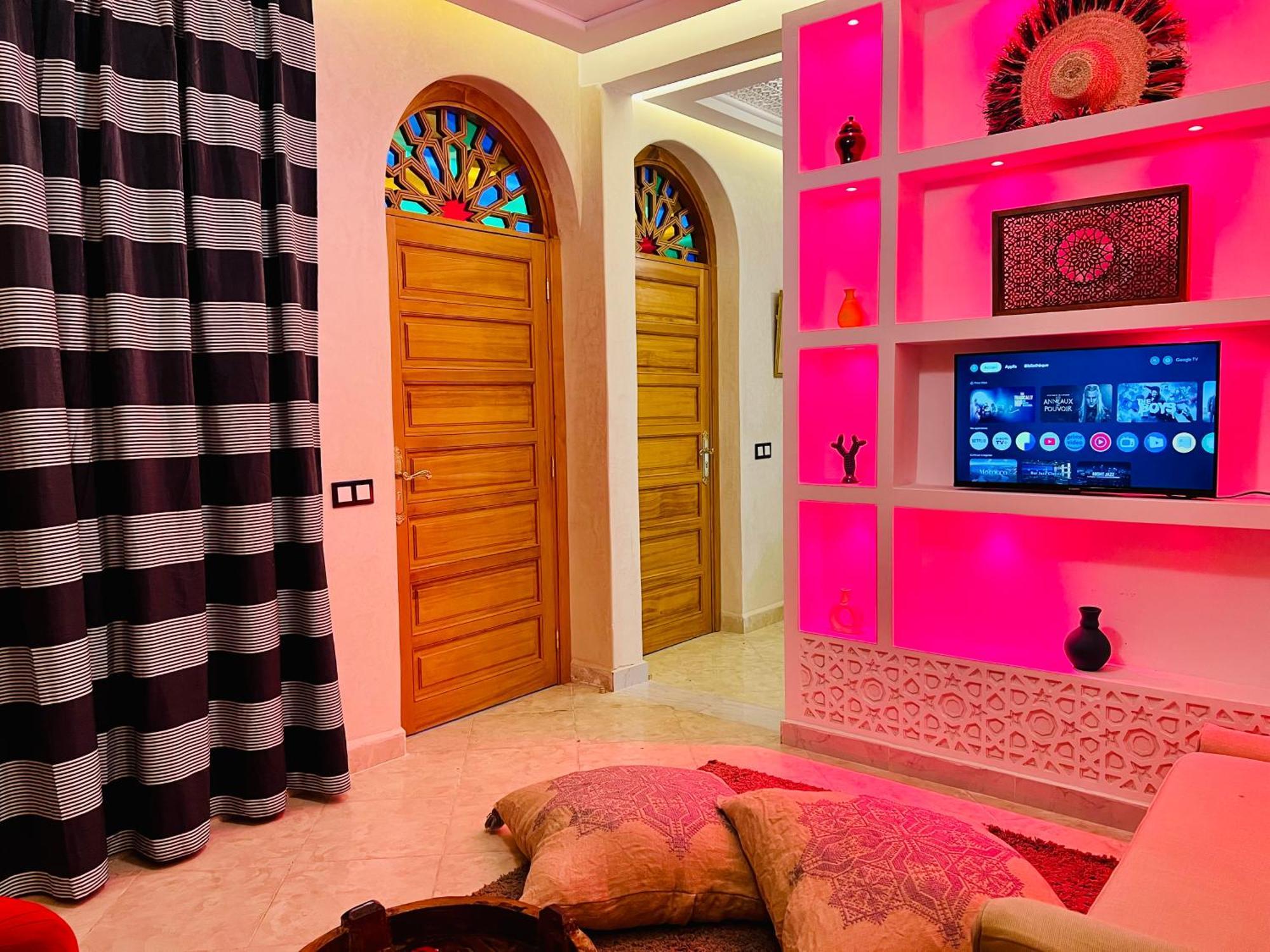 Tislite & Riad 4*