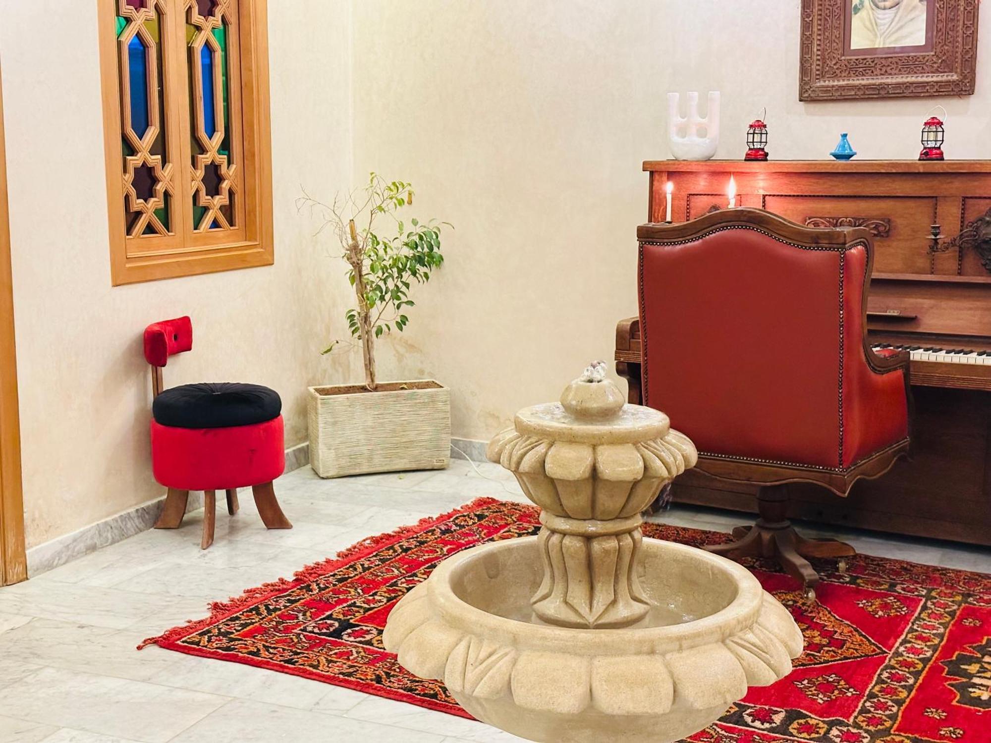 Riad Tislite &